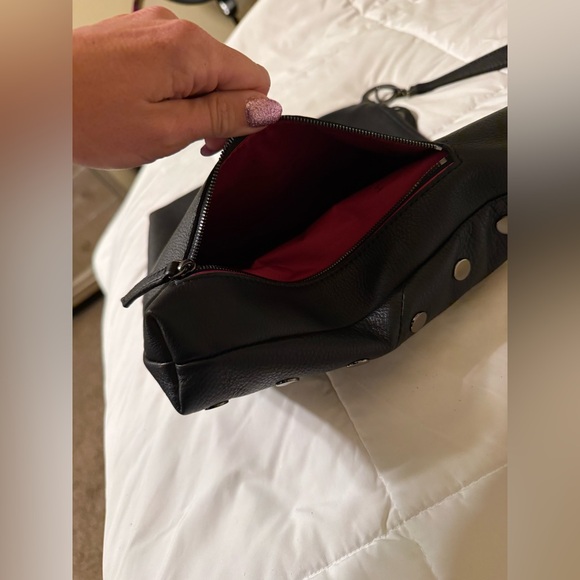 Hammitt Black/Gunmetal Leather Kyle LARGE Bag - Picture 6 of 10